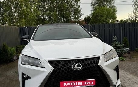 Lexus RX IV рестайлинг, 2019 год, 4 800 000 рублей, 3 фотография
