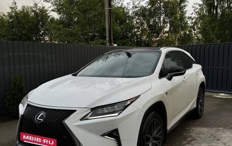 Lexus RX IV рестайлинг, 2019 год, 4 800 000 рублей, 17 фотография