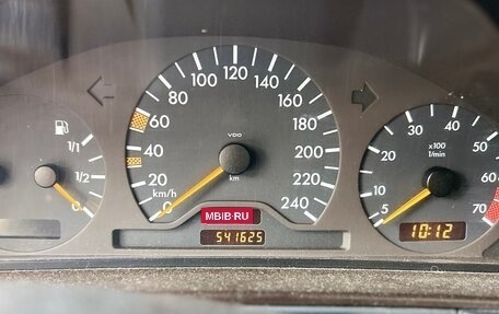 Mercedes-Benz E-Класс, 1998 год, 250 000 рублей, 16 фотография