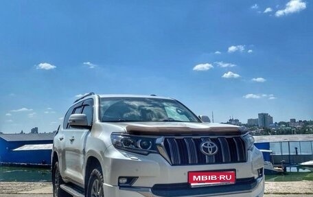 Toyota Land Cruiser Prado 150 рестайлинг 2, 2018 год, 5 100 000 рублей, 1 фотография