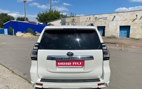 Toyota Land Cruiser Prado 150 рестайлинг 2, 2018 год, 5 100 000 рублей, 4 фотография