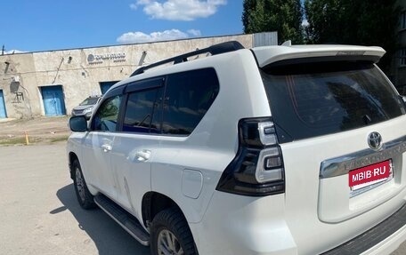 Toyota Land Cruiser Prado 150 рестайлинг 2, 2018 год, 5 100 000 рублей, 6 фотография