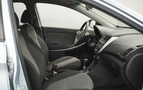 Hyundai Solaris II рестайлинг, 2011 год, 800 000 рублей, 11 фотография