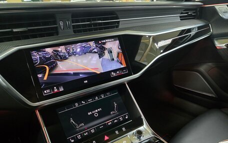 Audi RS 7, 2023 год, 18 340 000 рублей, 15 фотография