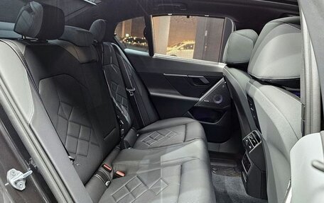 BMW 5 серия, 2025 год, 5 680 000 рублей, 7 фотография