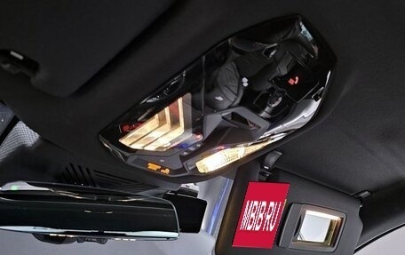 BMW 5 серия, 2025 год, 5 680 000 рублей, 14 фотография