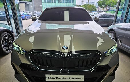 BMW 5 серия, 2024 год, 7 670 000 рублей, 3 фотография