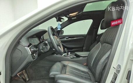 BMW 5 серия, 2022 год, 4 200 000 рублей, 11 фотография