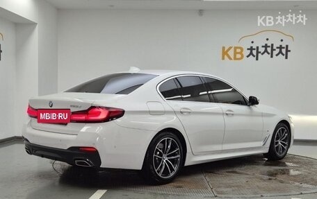 BMW 5 серия, 2022 год, 4 200 000 рублей, 4 фотография