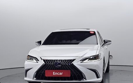 Lexus ES VII, 2022 год, 4 040 000 рублей, 3 фотография