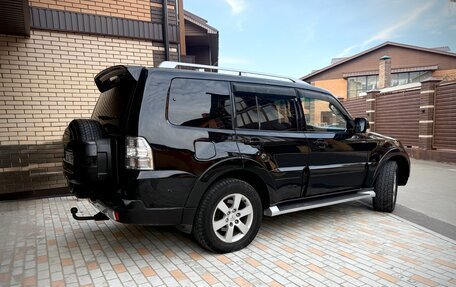 Mitsubishi Pajero IV, 2007 год, 1 260 000 рублей, 2 фотография