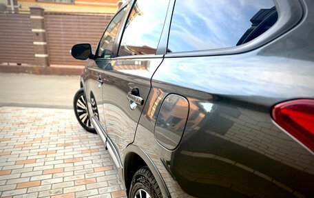Mitsubishi Outlander III рестайлинг 3, 2019 год, 1 700 000 рублей, 6 фотография
