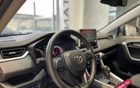 Toyota RAV4, 2021 год, 3 900 000 рублей, 11 фотография