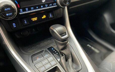 Toyota RAV4, 2021 год, 3 900 000 рублей, 19 фотография