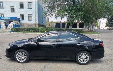 Toyota Camry, 2014 год, 2 100 000 рублей, 4 фотография