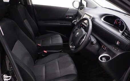 Toyota Sienta, 2022 год, 1 415 030 рублей, 6 фотография