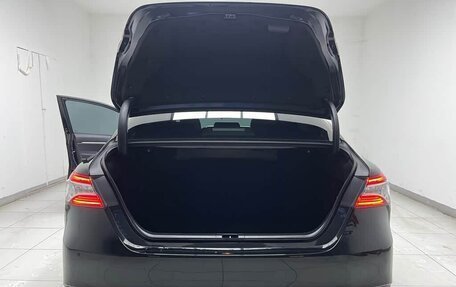 Toyota Camry, 2023 год, 3 130 000 рублей, 15 фотография