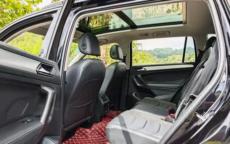 Volkswagen Tiguan II, 2021 год, 2 150 000 рублей, 9 фотография