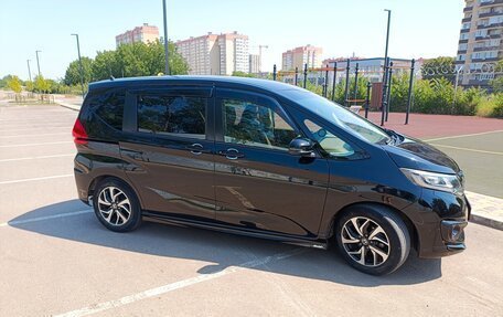 Honda Freed II, 2019 год, 1 660 000 рублей, 5 фотография