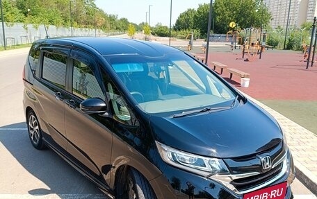 Honda Freed II, 2019 год, 1 660 000 рублей, 4 фотография