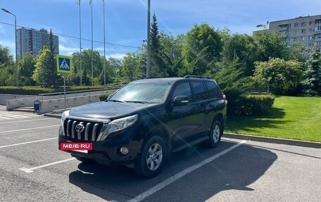 Toyota Land Cruiser Prado 150 рестайлинг 2, 2013 год, 3 500 000 рублей, 7 фотография