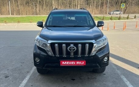 Toyota Land Cruiser Prado 150 рестайлинг 2, 2013 год, 3 500 000 рублей, 2 фотография