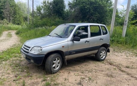 Chevrolet Niva I рестайлинг, 2006 год, 250 000 рублей, 4 фотография