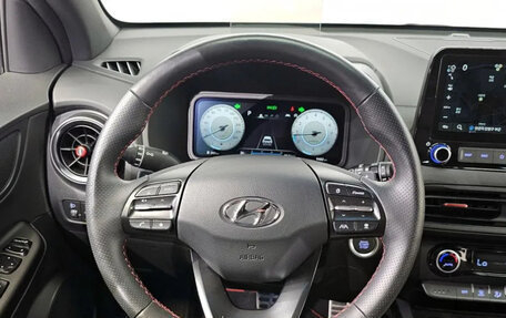 Hyundai Kona I, 2022 год, 1 560 334 рублей, 13 фотография