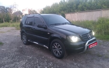 Mercedes-Benz M-Класс, 2000 год, 650 000 рублей, 1 фотография