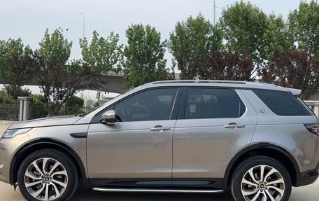 Land Rover Discovery Sport I рестайлинг, 2022 год, 2 500 000 рублей, 4 фотография
