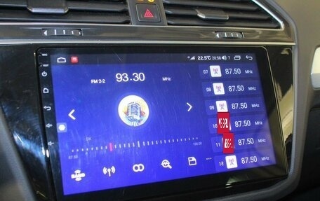 Volkswagen Tiguan II, 2018 год, 2 632 000 рублей, 12 фотография