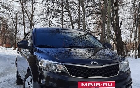 KIA Rio III рестайлинг, 2016 год, 1 120 000 рублей, 2 фотография