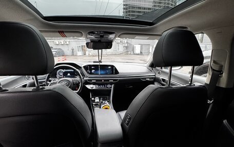 Hyundai Sonata VIII, 2020 год, 2 500 000 рублей, 14 фотография