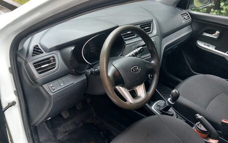 KIA Rio III рестайлинг, 2012 год, 750 000 рублей, 7 фотография