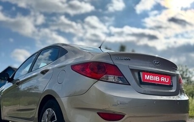 Hyundai Solaris II рестайлинг, 2011 год, 690 000 рублей, 1 фотография