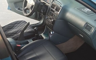 Toyota Avensis III рестайлинг, 1998 год, 290 000 рублей, 1 фотография