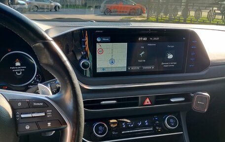 Hyundai Sonata VIII, 2021 год, 2 300 000 рублей, 11 фотография