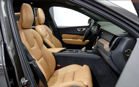 Volvo XC60 II, 2022 год, 3 549 000 рублей, 11 фотография