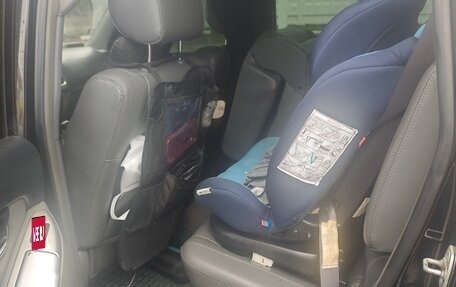 Toyota Land Cruiser Prado 120 рестайлинг, 2007 год, 2 000 000 рублей, 7 фотография