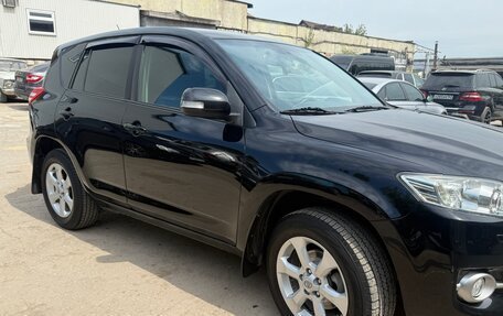 Toyota RAV4, 2011 год, 1 800 000 рублей, 2 фотография