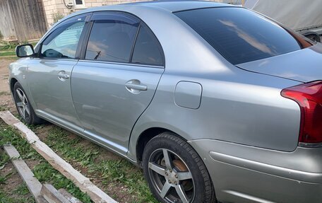 Toyota Avensis III рестайлинг, 2004 год, 550 000 рублей, 5 фотография