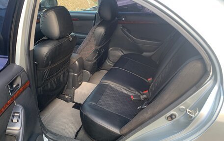 Toyota Avensis III рестайлинг, 2004 год, 550 000 рублей, 12 фотография