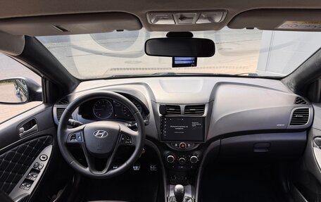 Hyundai Solaris II рестайлинг, 2015 год, 650 000 рублей, 6 фотография