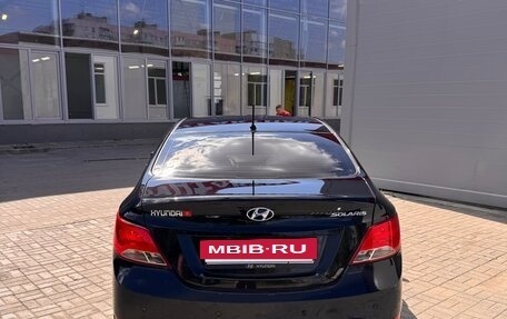 Hyundai Solaris II рестайлинг, 2015 год, 650 000 рублей, 4 фотография