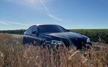BMW 5 серия, 2014 год, 2 090 000 рублей, 11 фотография