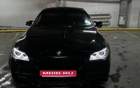 BMW 5 серия, 2014 год, 2 090 000 рублей, 13 фотография