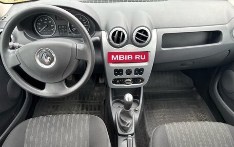Renault Logan I, 2012 год, 850 000 рублей, 7 фотография