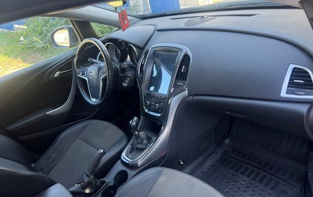Opel Astra J, 2012 год, 410 000 рублей, 11 фотография