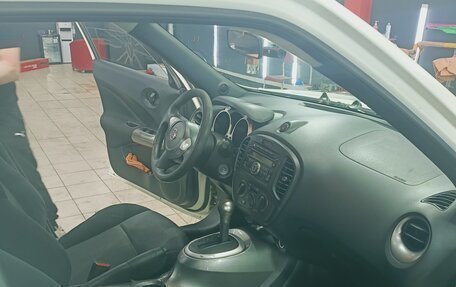 Nissan Juke II, 2013 год, 850 000 рублей, 5 фотография