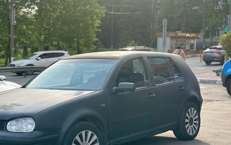 Volkswagen Golf IV, 1998 год, 300 000 рублей, 2 фотография